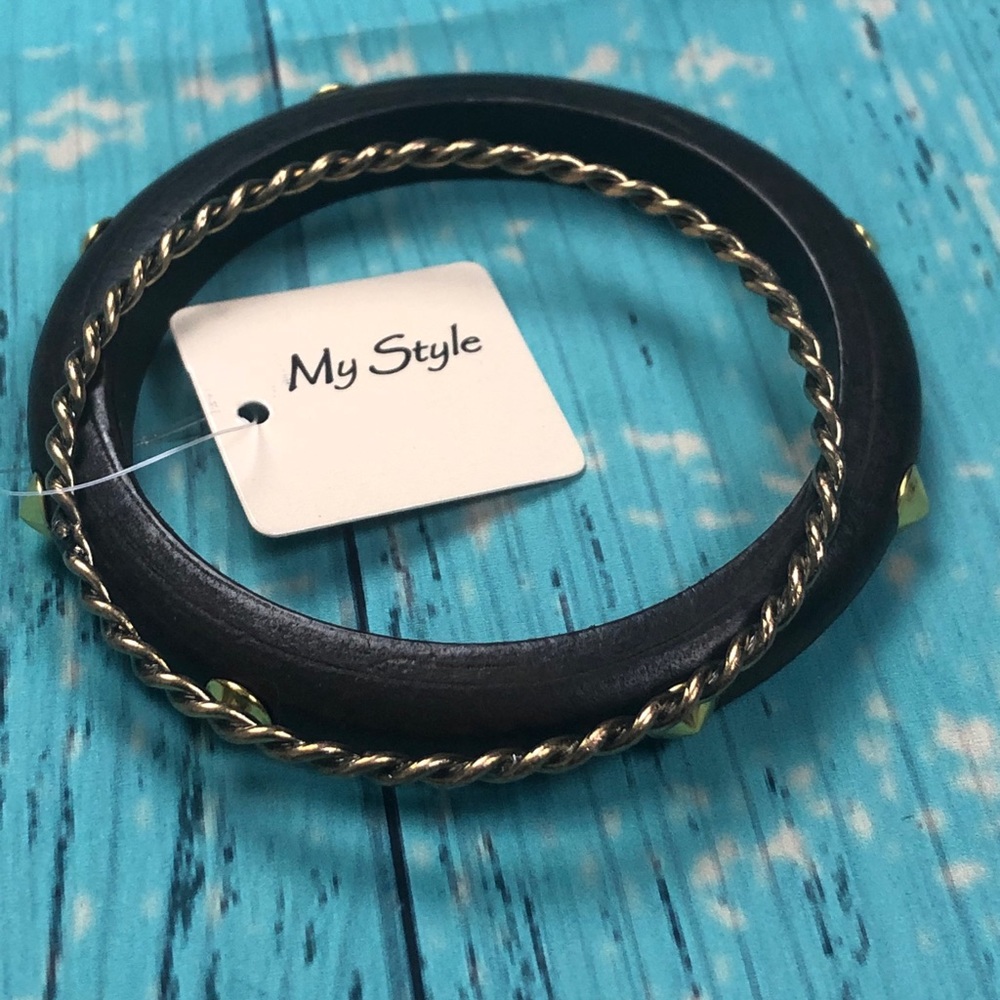 Fundraiser Stud Bracelet with gold rope bracelet